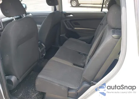 2018 Volkswagen Tiguan 2.0T S z USA, uszkodzony, nr VIN 3VV1B7AX5JM097778